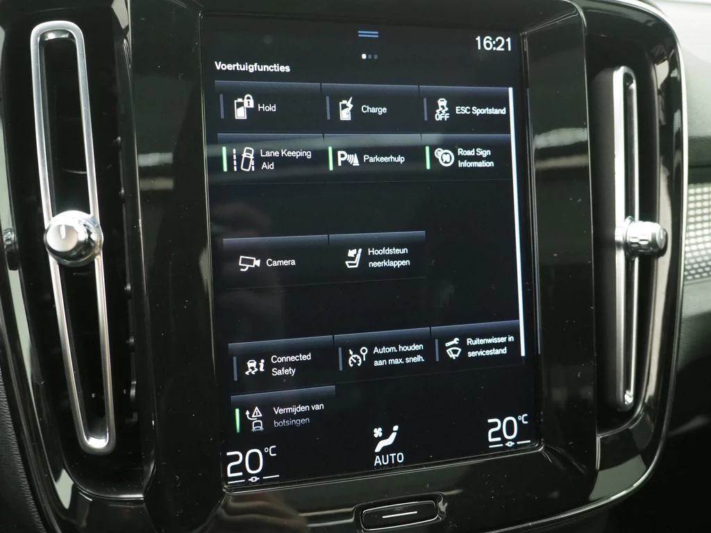 Volvo XC40 – foto 27