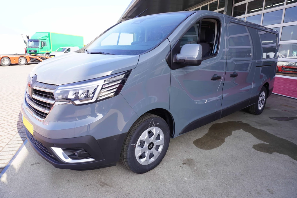 Renault Trafic – foto 2