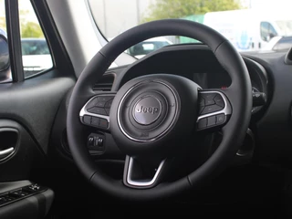 Jeep Renegade – thumbnail 26