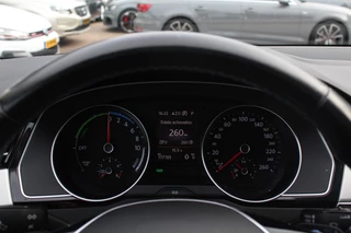 Volkswagen Passat – thumbnail 17