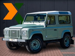 Land Rover Defender – thumbnail 1
