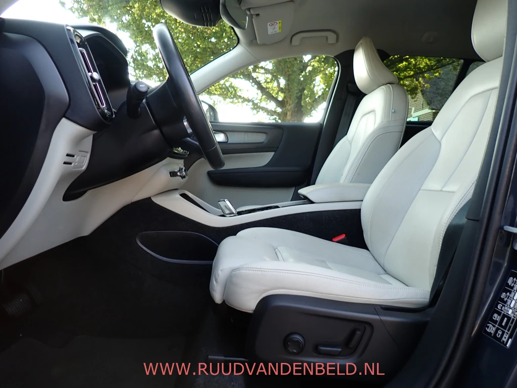 Volvo XC40 – foto 12