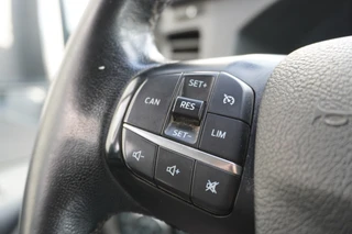 Ford Transit Custom – thumbnail 15