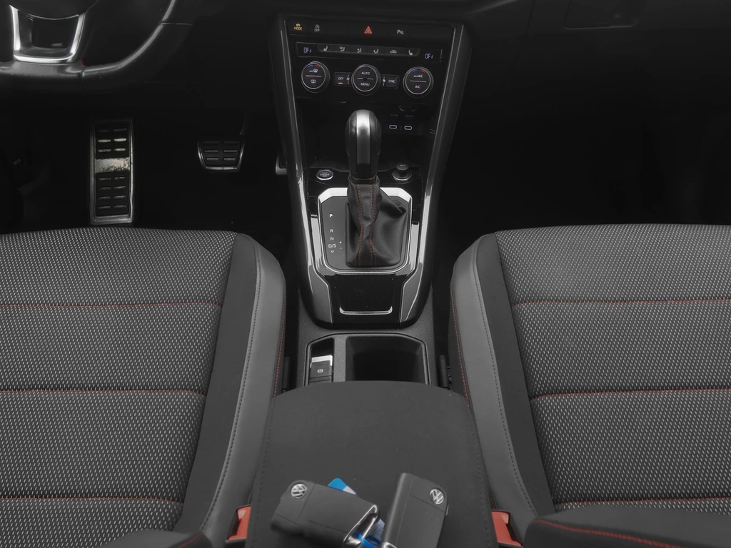Volkswagen T-Roc – foto 28