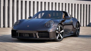Porsche 911 – thumbnail 1