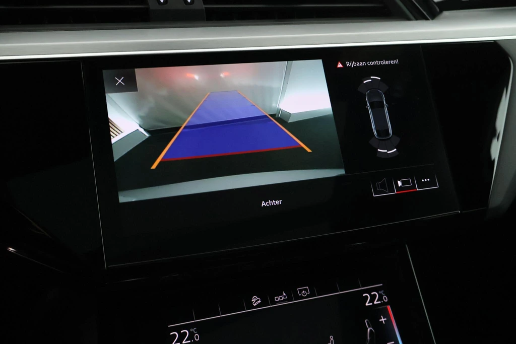 Audi e-tron – foto 9