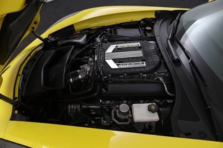 Chevrolet Corvette – thumbnail 40