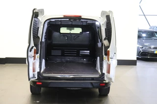 Ford Transit Connect – thumbnail 12