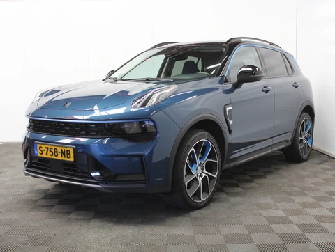 Lynk & Co 01 1.5 CARPLAY | CLIMATE | STOELVERW | 360CAMERA | PANODAK | WIFI | LED | DAB | NAVI | ELECSTOEL+MEM | ELECAKLEP | ADAPCRUISE