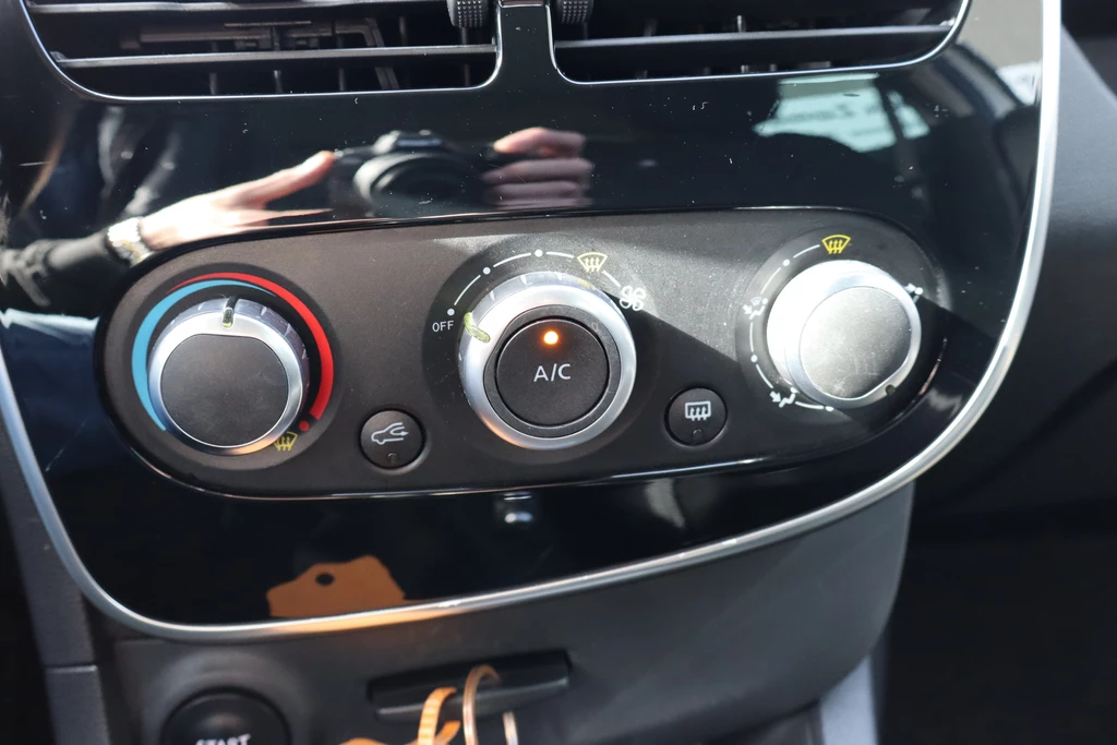 Renault Clio – foto 16