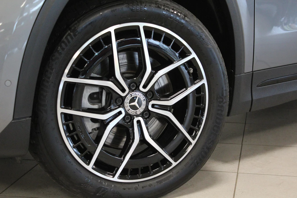 Mercedes-Benz EQA – foto 14