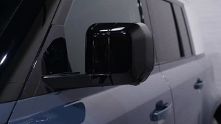 Land Rover Defender – thumbnail 17