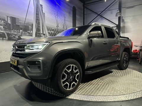 Volkswagen AMAROK 3.0 TDI 4Motion Double Cab *360camera*HarmanKardon*