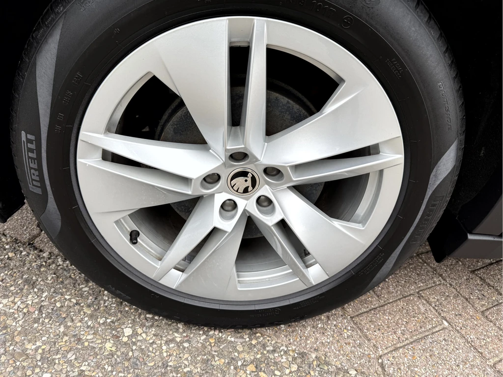 Škoda Enyaq iV – foto 16