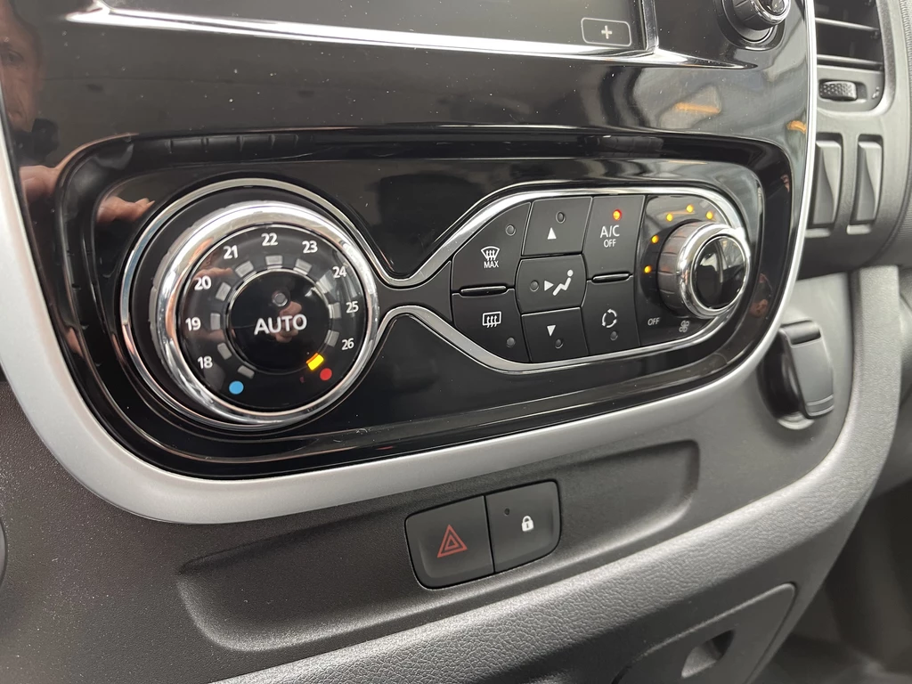 Opel Vivaro – foto 30