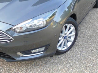 Ford Focus – thumbnail 8