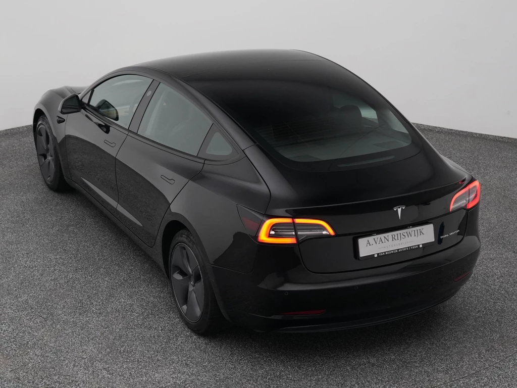 Tesla Model 3 – foto 6
