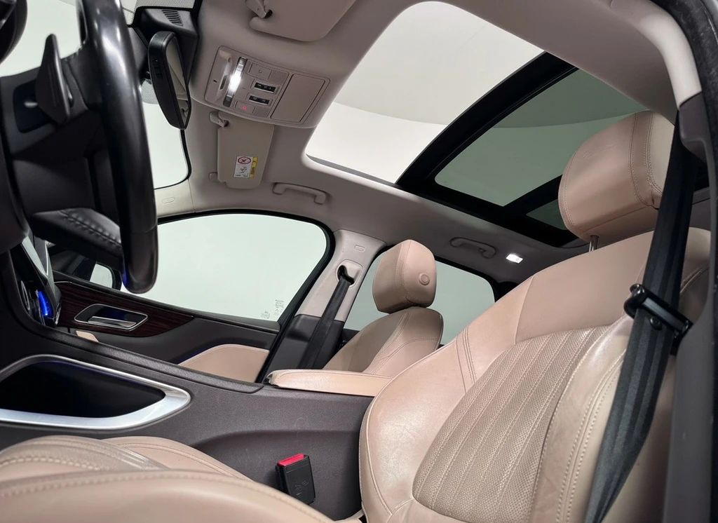 Jaguar F-PACE – foto 11
