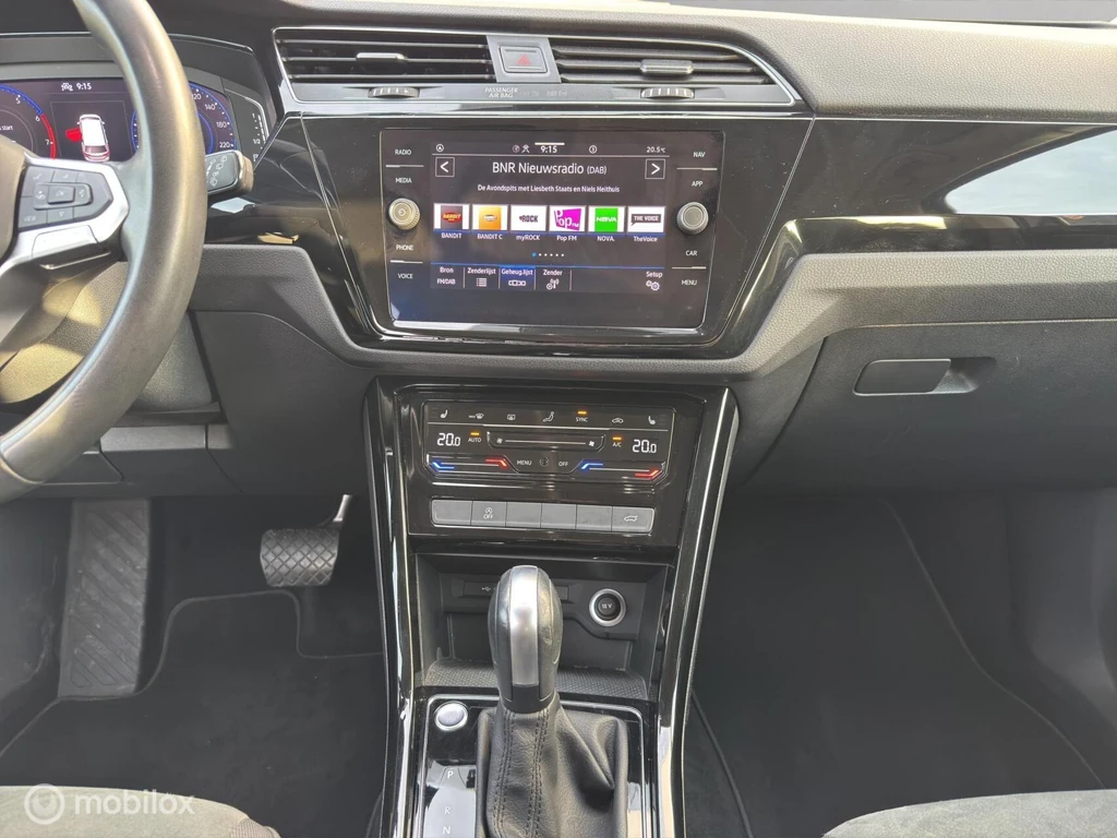 Volkswagen Touran – foto 15