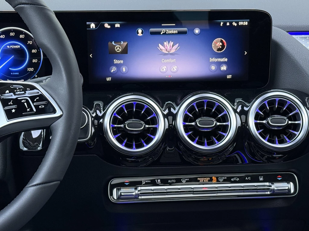 Mercedes-Benz EQA – foto 11