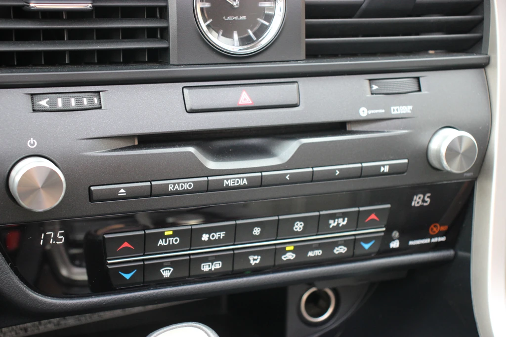 Lexus RX – foto 29