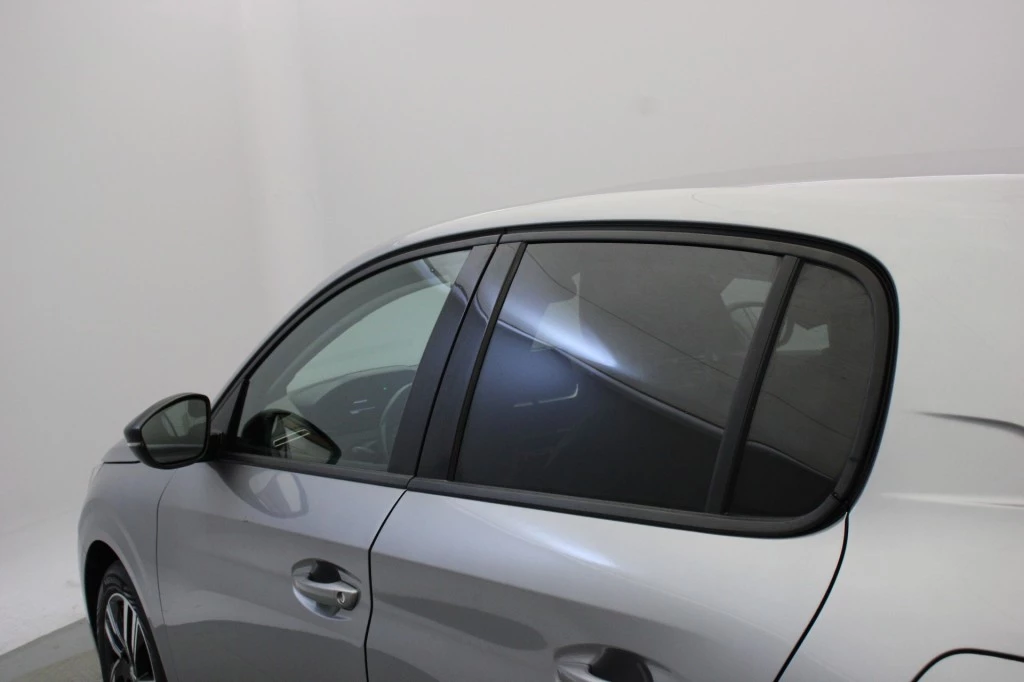 Peugeot 208 – foto 33
