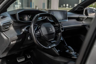 Peugeot 208 – thumbnail 10