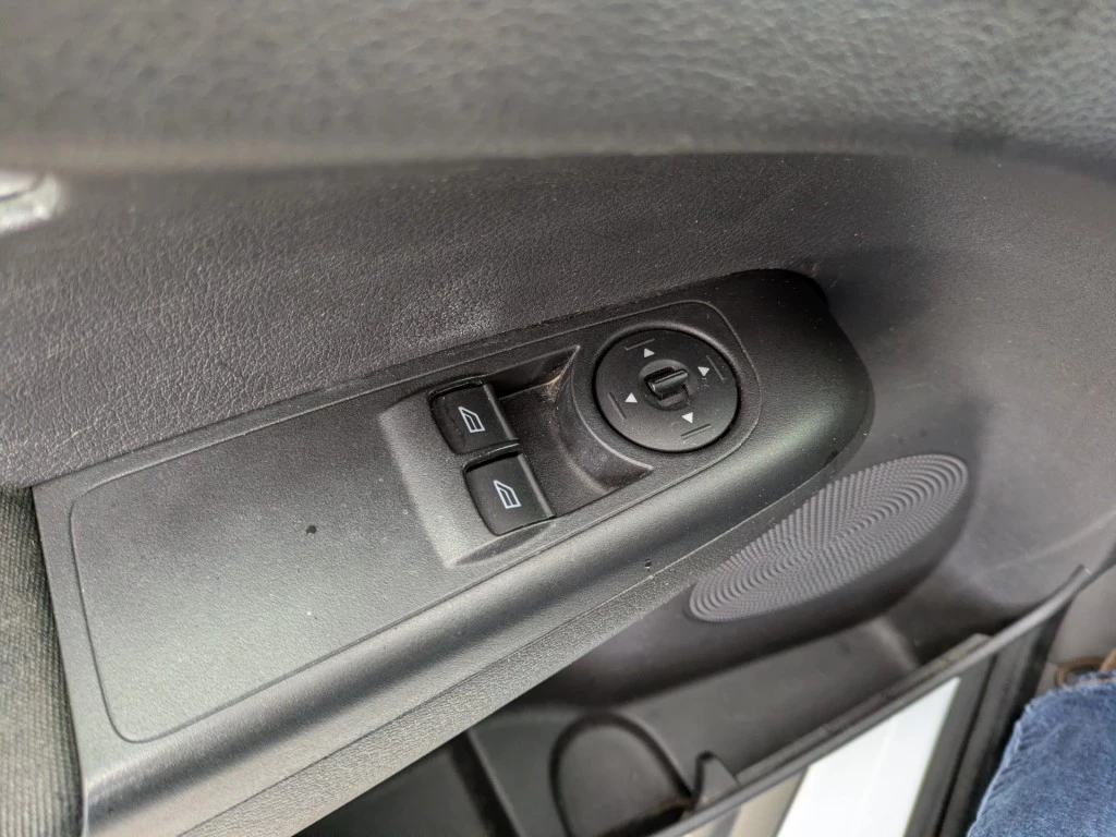 Ford Transit Courier – foto 23