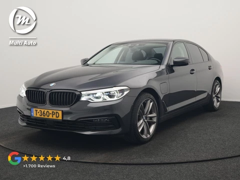 BMW 5 Serie 530e iPerformance Sportline PHEV 252pk | Adaptive Cruise | Camera | Sportstoelen Verwarmd | 19"L.M | Adaptive LED | Sfeerverlichting | Apple Carplay |