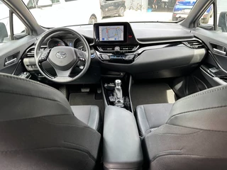 Toyota C-HR – thumbnail 13