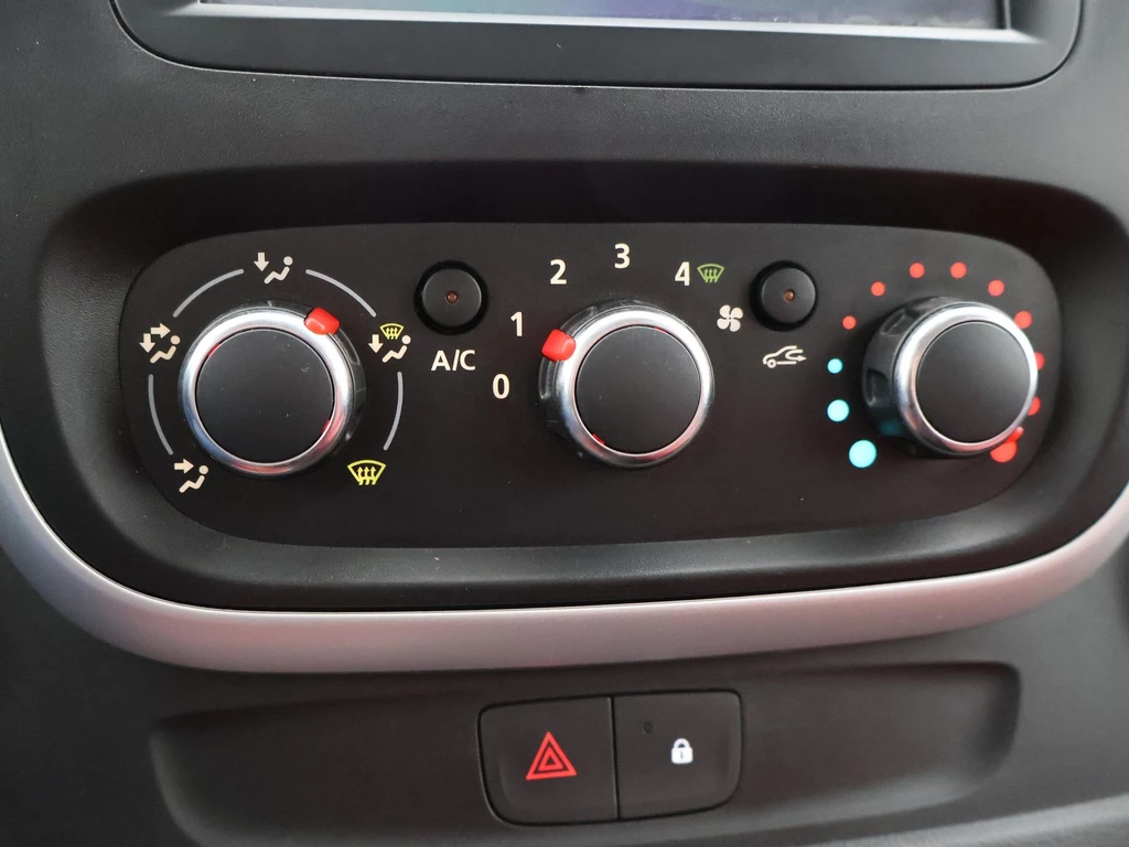 Renault Trafic – foto 34