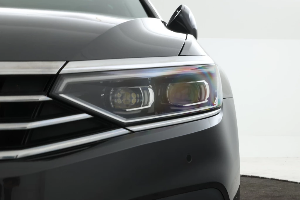 Volkswagen Passat – foto 8