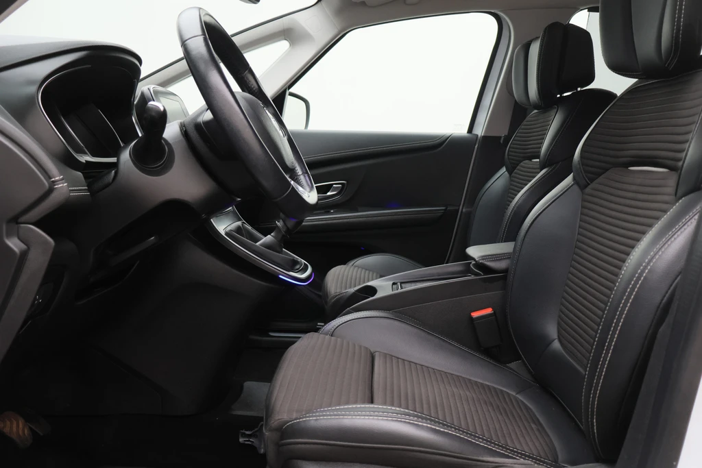 Renault Scénic – foto 18