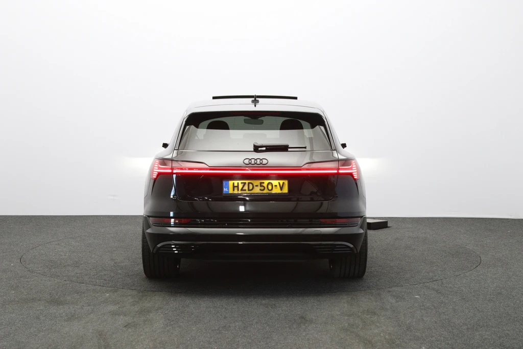 Audi e-tron – foto 5