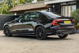 Volvo S60 – thumbnail 4