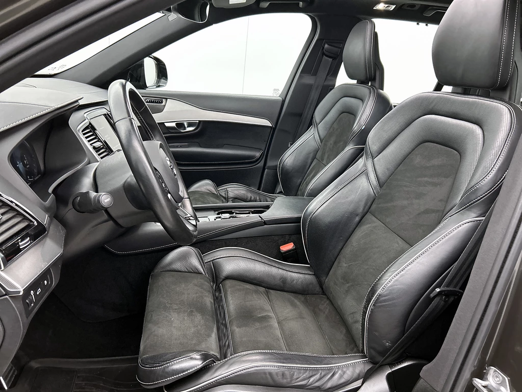 Volvo XC90 – foto 32