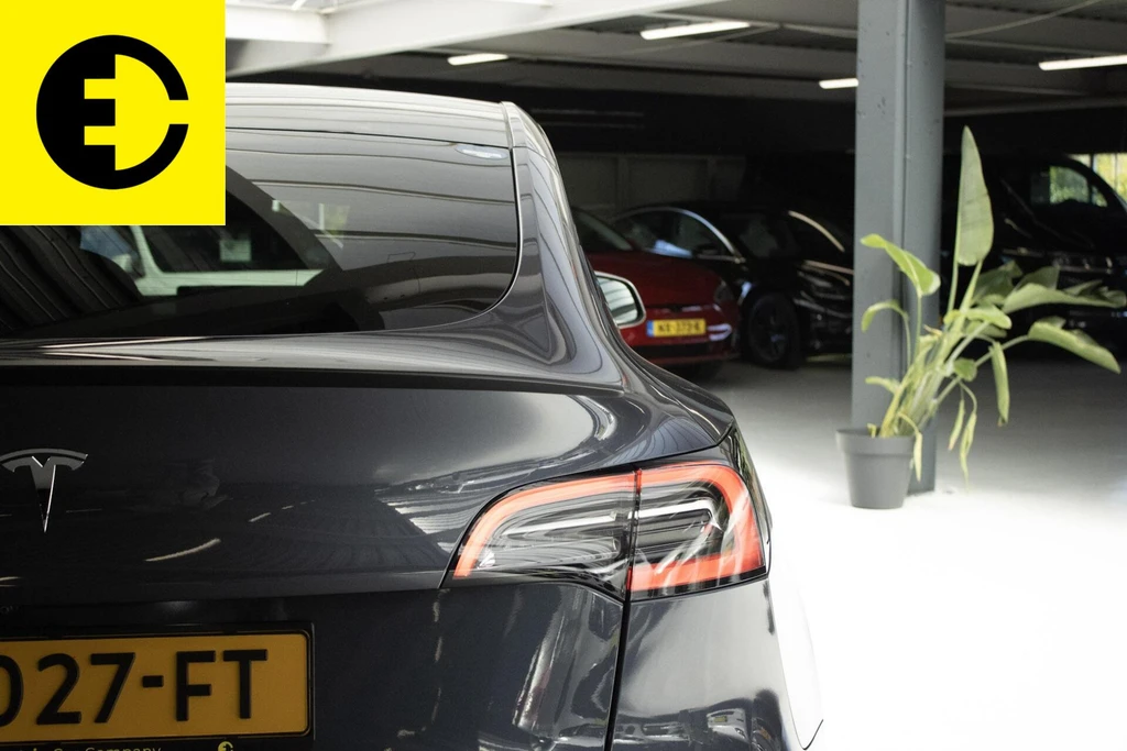 Tesla Model Y – foto 30