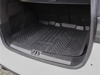 Ford Kuga – thumbnail 10