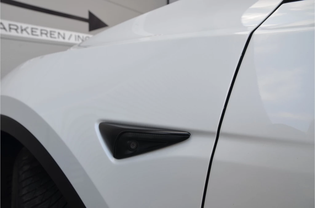 Tesla Model Y – foto 30