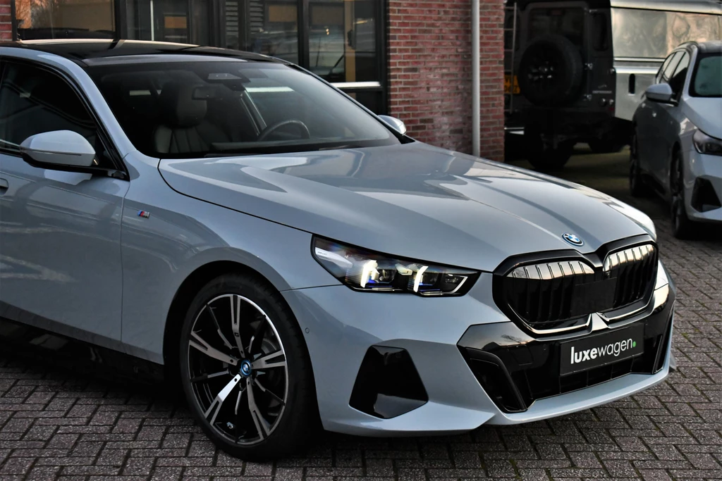 BMW 5 Serie – foto 23