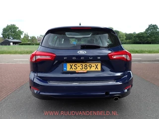 Ford Focus – thumbnail 4