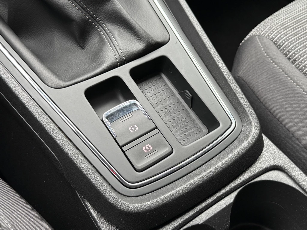 SEAT Leon – foto 17