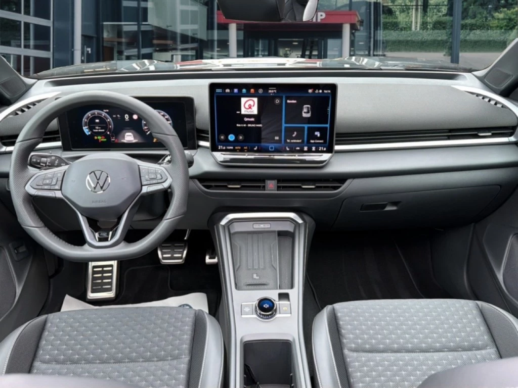 Volkswagen T-Roc – foto 14