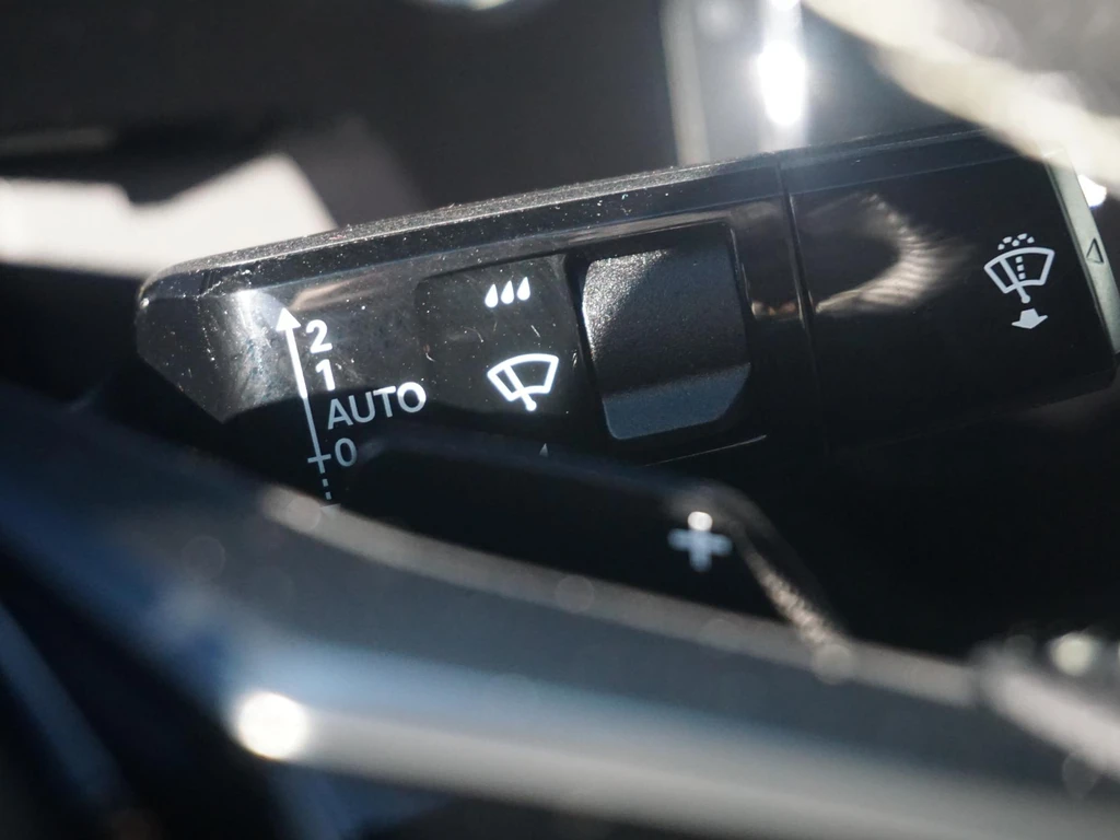 Peugeot e-3008 – foto 22