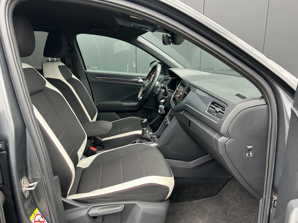 Volkswagen T-Roc – foto 5