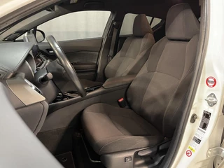 Toyota C-HR – thumbnail 10