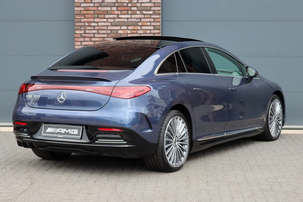 Mercedes-Benz EQE – foto 5