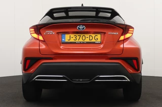 Toyota C-HR – thumbnail 3