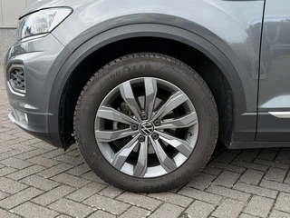 Volkswagen T-Roc – thumbnail 29
