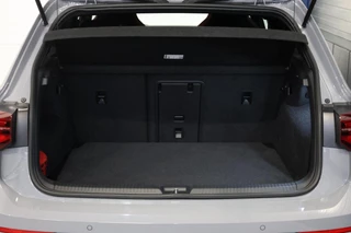 Volkswagen Golf – thumbnail 32